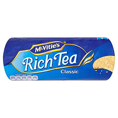 McVitie's Classic Rich Tea Biscuits 200g pack of six for tea breaks, crisp and versatile.