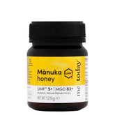 Me Today Manuka Honey UMF 5+/MGO 83+ bottle closeup highlights rich color