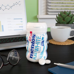 Mentos Pure White gum label closeup highlighting xylitol and sugar-free formula