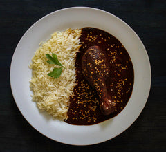 Mi Mole Rojo de Oaxaca label signals heritage and quality.