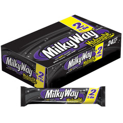 Milky Way Midnight sharing box front view, ideal for family movie night snacking.