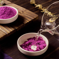 Mkostlich Dragon Fruit Powder enhances baking with vibrant color and mild flavor.