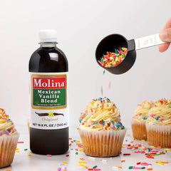 Molina Vanilla Original baking-cakes-cookies scene features aroma-enhanced desserts and treats