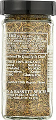 Pouring thyme aroma enriches soups and roasts with garden notes.