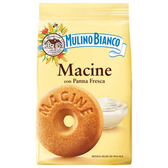 Mulino Bianco Macine served for tea time on a plate