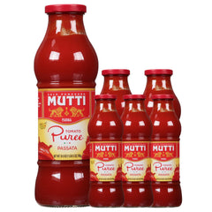 Mutti tomato puree passata glass bottle close-up showing velvety texture for rich sauces.