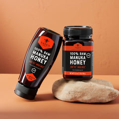 Nate's Honey raw Manuka jar label close-up with UMF-certified badge.