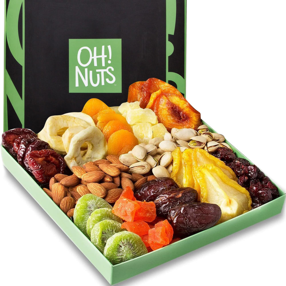 Oh! Nuts gift basket in a green box, ideal for gifting.
