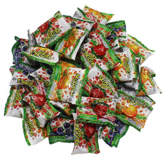 Oppenheimer USA Fruit Nuggets Mini Pouches featuring real juice and gluten-free flavors.