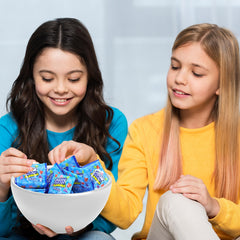 Partypom Jolli Rancher Gummies Minis in five fruity flavors offer bright, chewy bites.