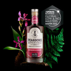 Pearsons Rhubarb & Ginger ingredients closeup highlights natural botanicals and juniper notes.