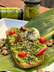 Pono Hawaiian white sesame toppings delivering nutty crunch.