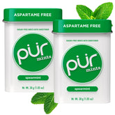 PUR Mints spearmint tin with 30 pieces for fresh breath on the go.