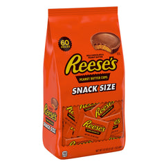 Reese's milk chocolate and peanut butter pairing for on-the-go treats.