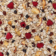 Seitenbacher Berries Temptation muesli close-up with vibrant berries and oats
