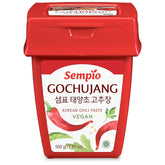Sempio vegan gochujang jar showing mild heat for versatile cooking.