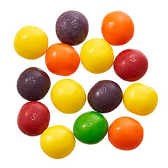 Skittles Giants Fruit Sweets close-up candies highlight bright fruit flavors for snacking