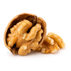 Sky Ecommerce USA-grown walnuts in shell highlight farm-fresh quality for everyday snacking.