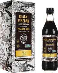 Soeos Chinkiang Vinegar bottle enhances marinades with a deep, rich color.