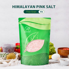 Soeos Himalayan Pink Salt crystal close-up displaying natural pink hue.