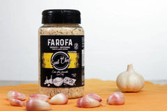 Soul Chef farofa with sausages, enhancing flavor and texture.