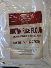 Spicy World brown rice flour pour, showing smooth texture suitable for light, fluffy pastries.