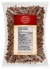Spicy World cinnamon sticks with strong aroma for beverages and simmering.