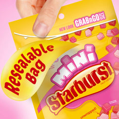 Starburst FaveREDS Minis flavor close-up featuring red fruit flavors.
