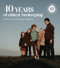 Raw Steens Manuka Honey showcases crystalline texture ideal for slow-drawn tasting.