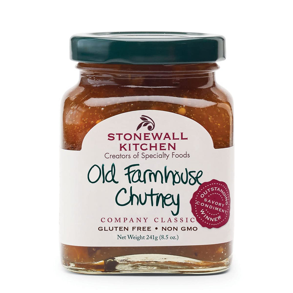 Stonewall Kitchen Old Farmhouse Chutney jar with apple, cranberry, and peach flavors for versatile pairing.