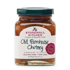 Stonewall Kitchen Old Farmhouse Chutney jar with apple, cranberry, and peach flavors for versatile pairing.