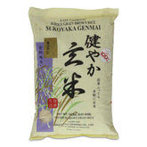 Sukoyaka Shirakiku brown rice packaging highlights organic quality for healthy meals.