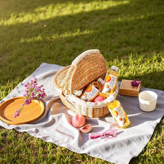 Tea PI real fruit juice bottle emphasizes natural ingredients and flavor.