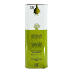 Terra Creta olive oil kitchen usage shows versatile finishing and cooking potential.