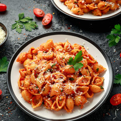 The Spice Lab flakes as a pizza topping illustrate versatile topping options.