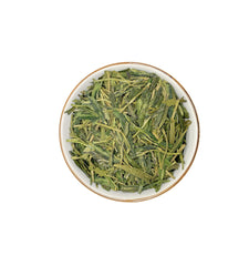 Tian Hu Shan Dragon Well pan-fired leaves, offering chestnut notes and velvety texture.