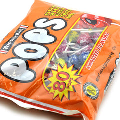 Tootsie Pops packaging closeup highlights shell and center candy, ideal for giftable treats.