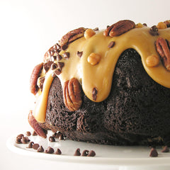 Tundras Kraftscandy caramel bits sprinkled on ice cream for extra flavor and texture.