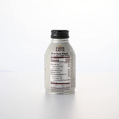 UCC Caffe Latte creamy texture close-up shows rich, smooth flavor.