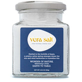 VERA SALT spring flake jar – finishing salt with delicate texture for refined dishes.