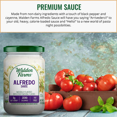 Label highlights zero sugar and zero net carbs in Walden Farms Alfredo.
