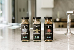 Watkins Lemon Pepper spice sprinkle on food for bright flavor