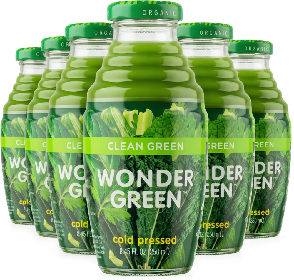 Wonder Green Clean Green bottle front showing a refreshing kale and cucumber juice for on-the-go greens.