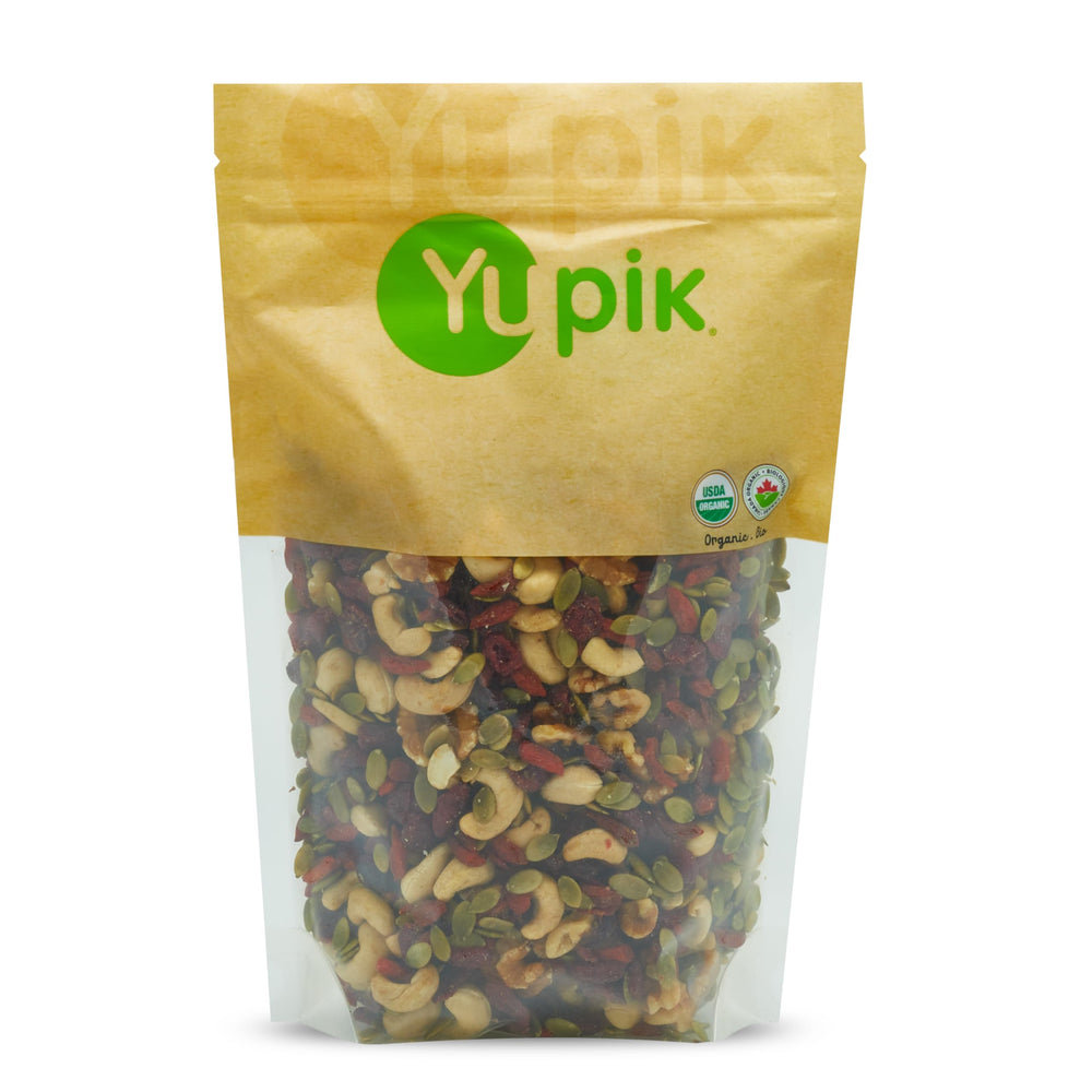 Yupik Goji Sport Trail Mix bag front showing organic ingredients