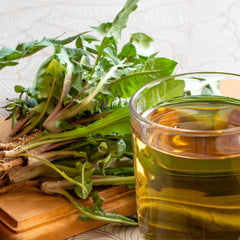 1400S Spices dandelion tea root offers earthy notes and a rich, fragrant infusion.