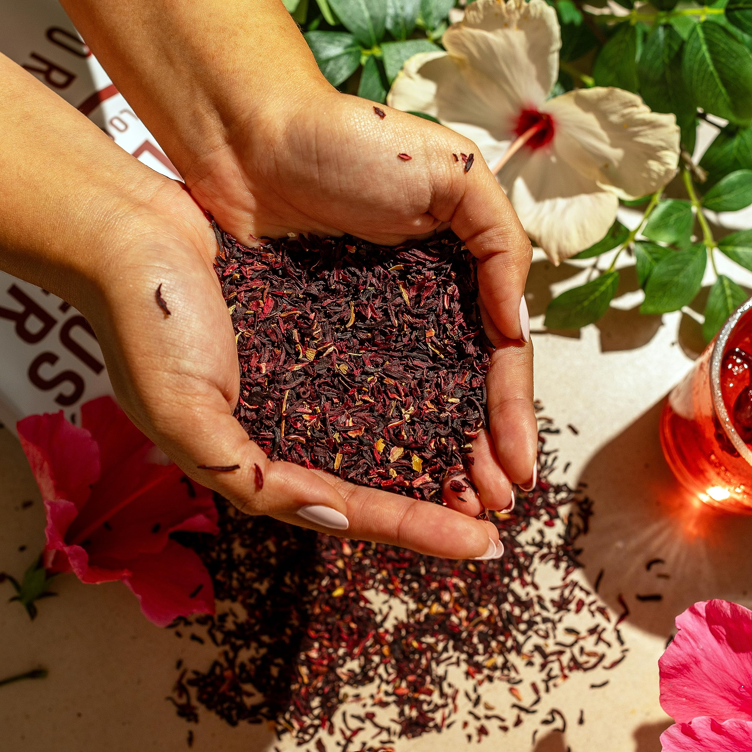 Hibiscus tea with mint pairing from 20 Leaves for a bright, balanced drink