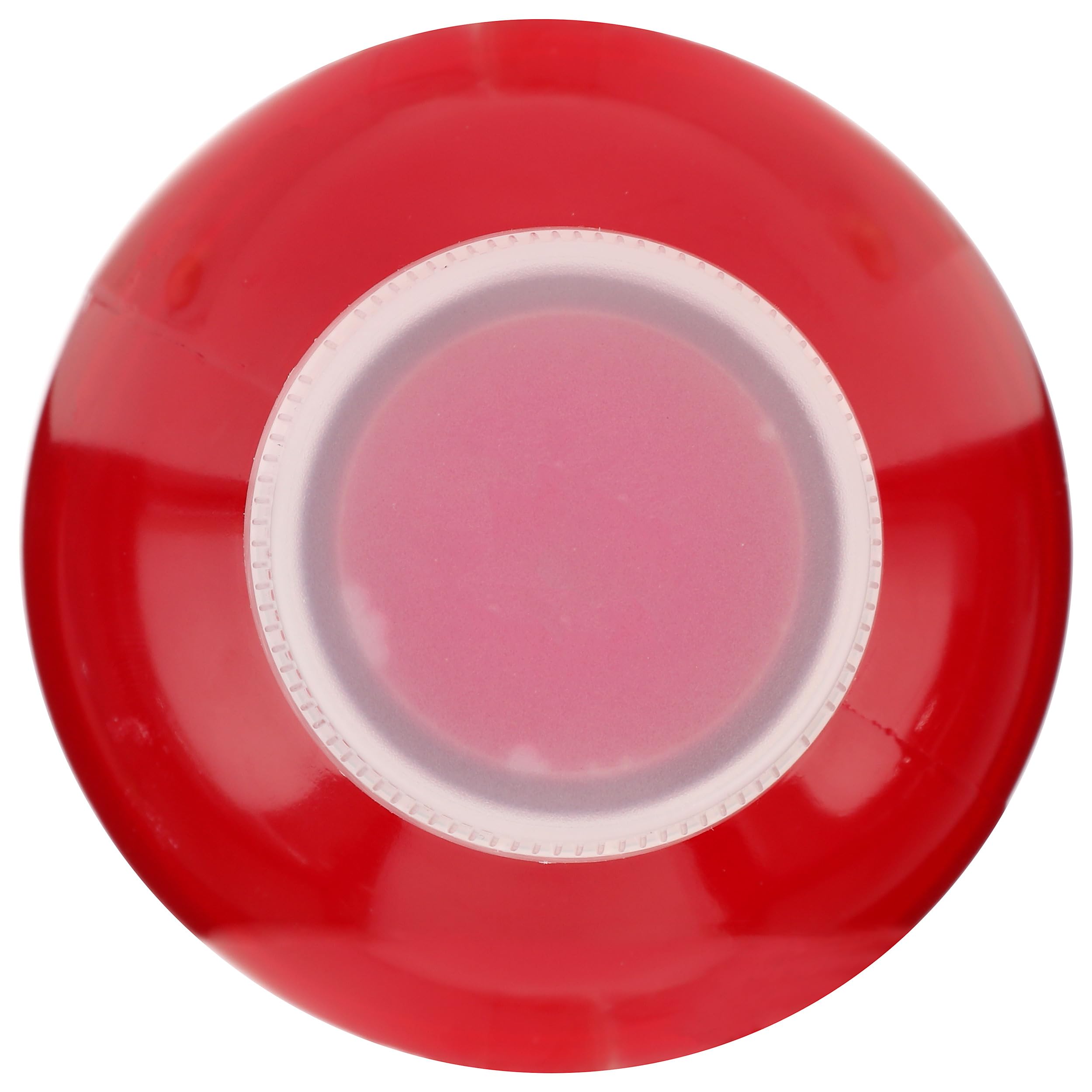 Glass with ice and 365 Berry Sports Drink shows refreshing hydration during training