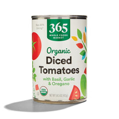 365 by Whole Foods Market organic diced tomatoes with basil label closeup for easy weeknight meals