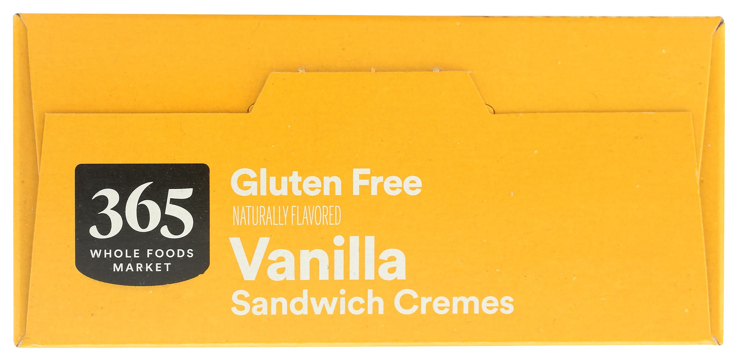 365 by Whole Foods Market vanilla sandwich cremes milk-pairing image suggests snack with milk