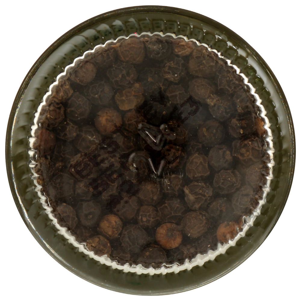 365 Organic Black Peppercorns in-use grinder demonstrates fresh warm aroma.